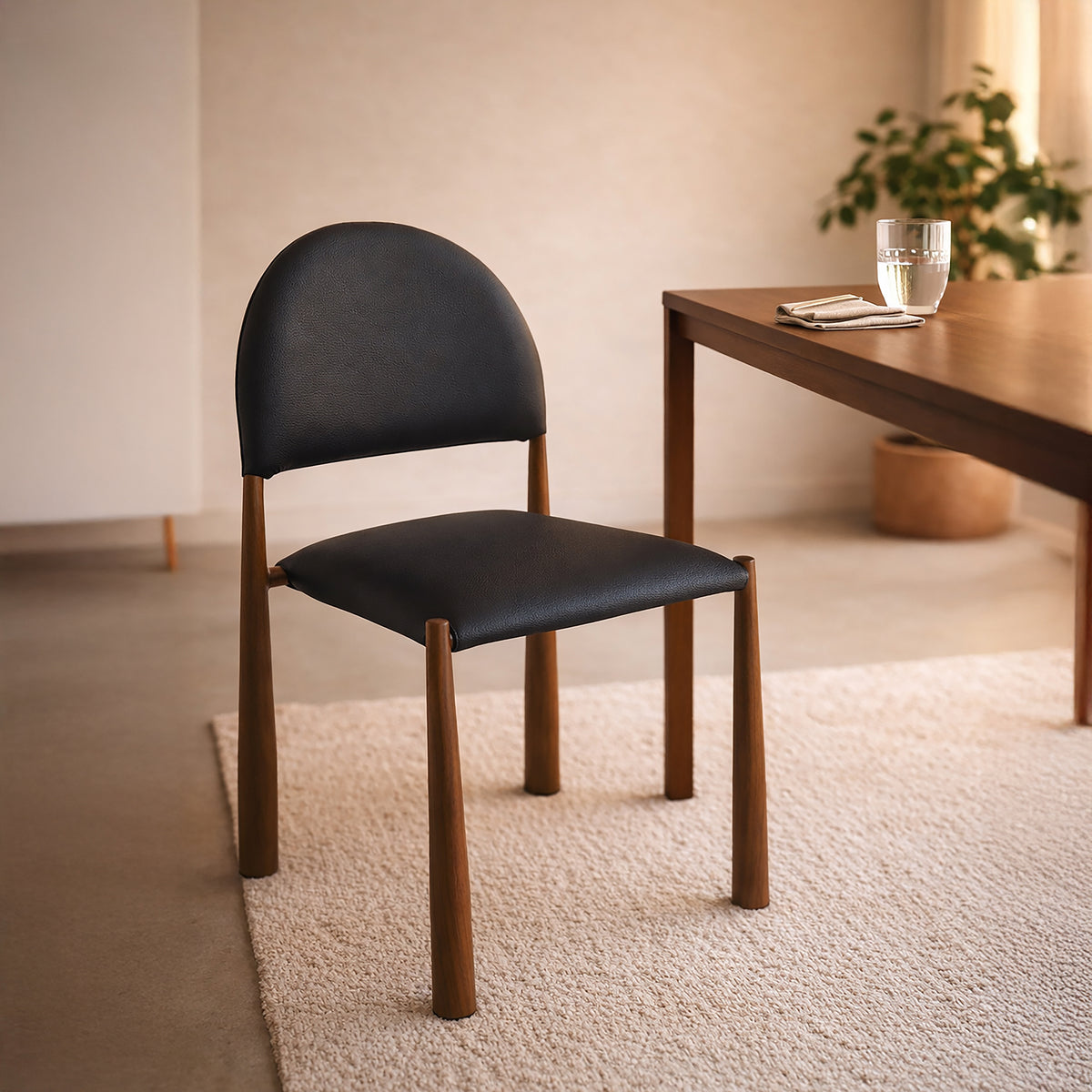 Auggie Dining/Lounge Chair (Black and Walnut) (Set of 4)