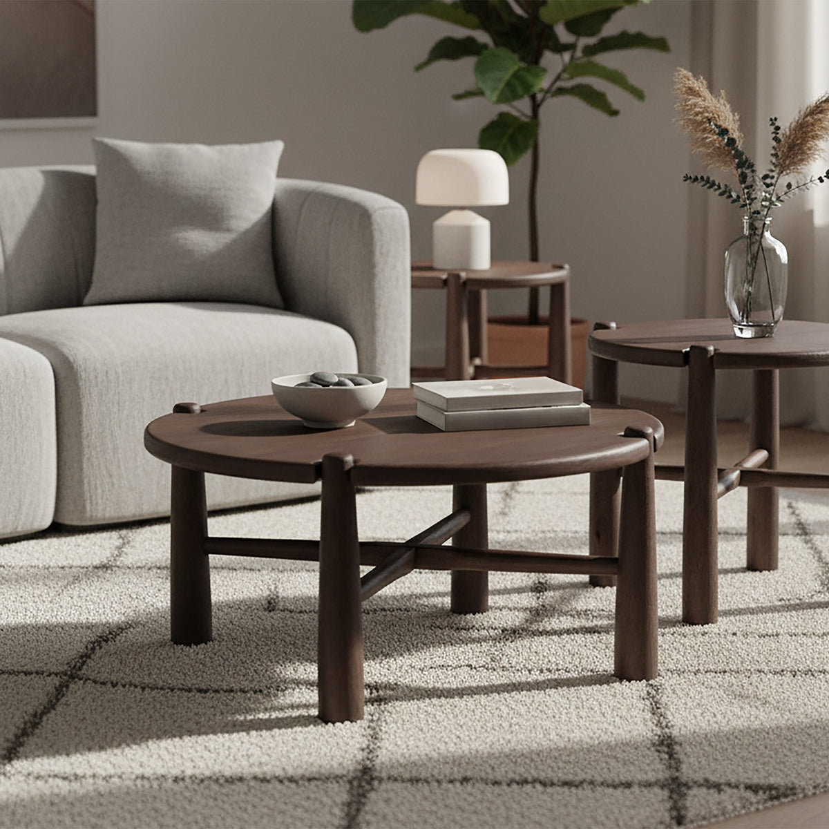 Carlyn Round Coffee Table (Dark Walnut)