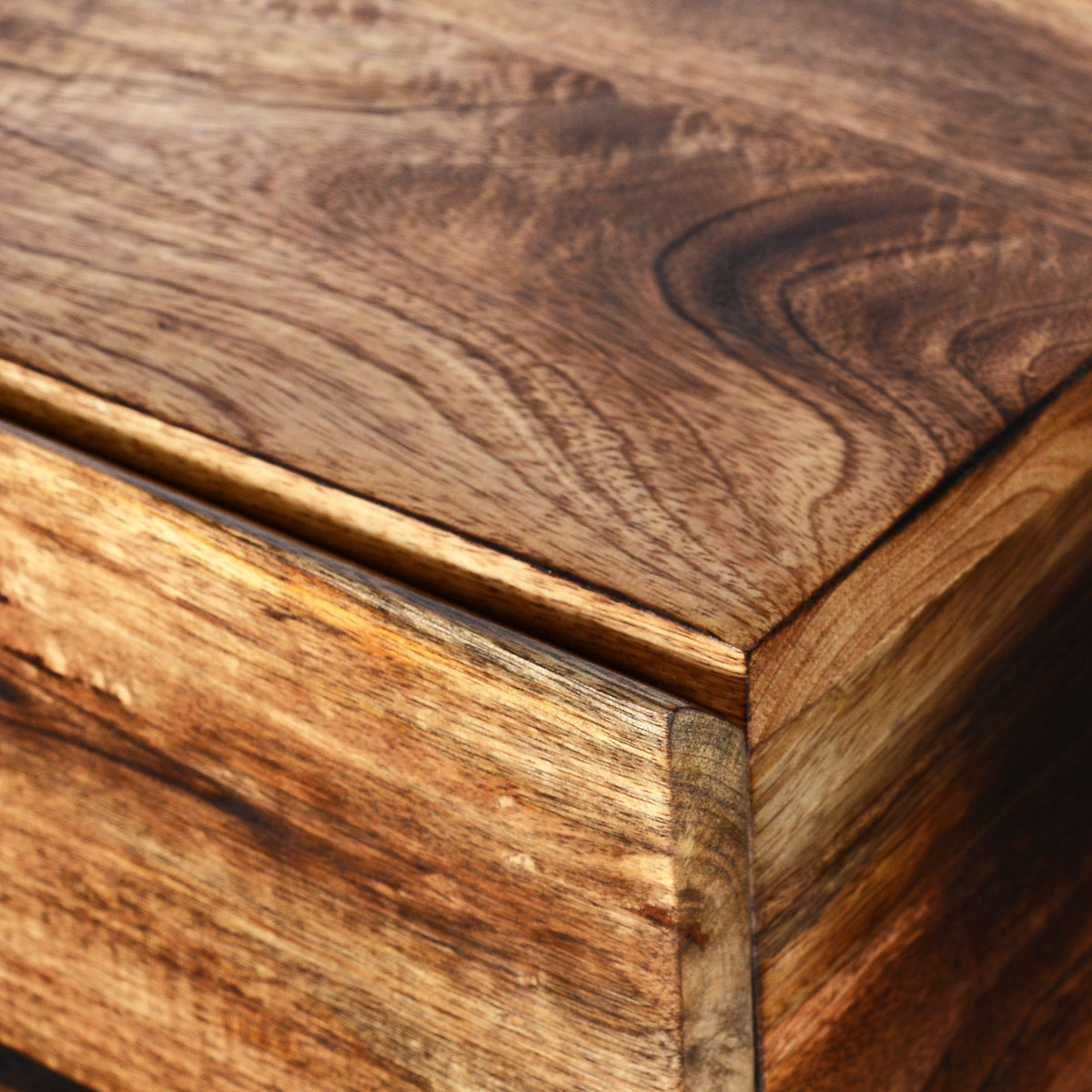 Ojas Accent Table (Natural Burnt and Black)