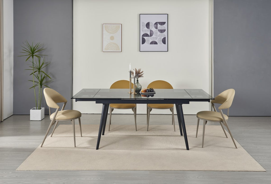 Makena Ext. Dining Table (Black)
