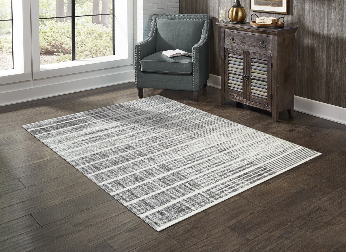 Julien 8 x 11 Area Rug (White/Silver)