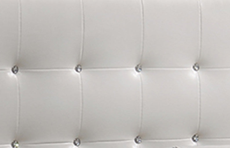 Glare Queen Size Bed in White PU