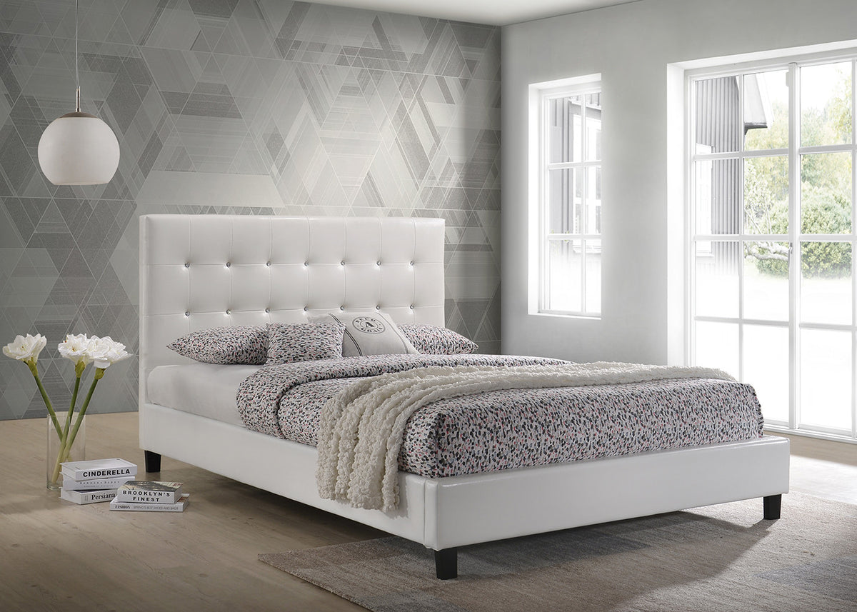 Glare Queen Size Bed in White PU