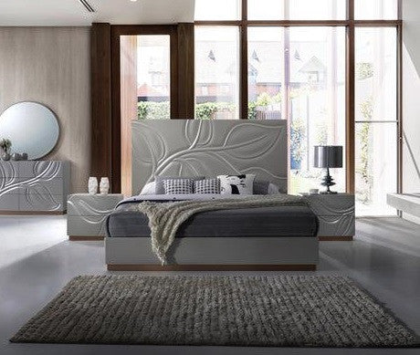 Tulip Queen Bed