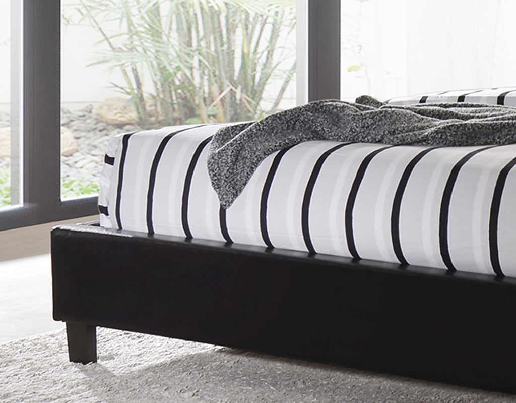 Glare King Size Bed in Black PU