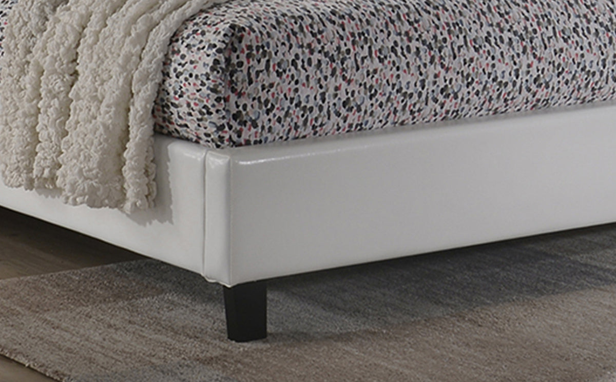 Glare Queen Size Bed in White PU