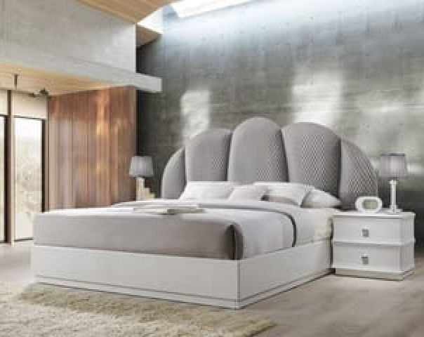 Constantine Queen Bed