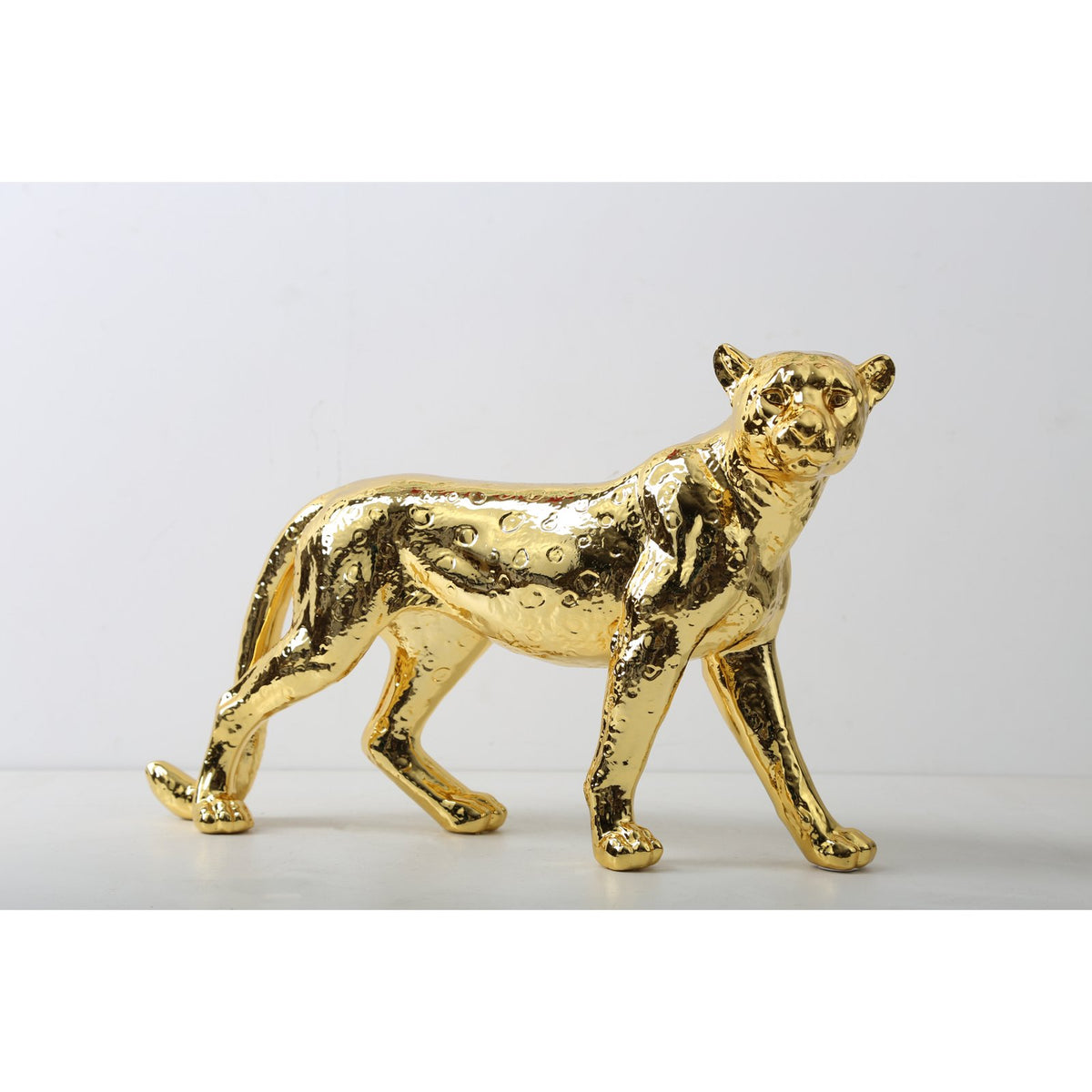 Cheetah Statue
