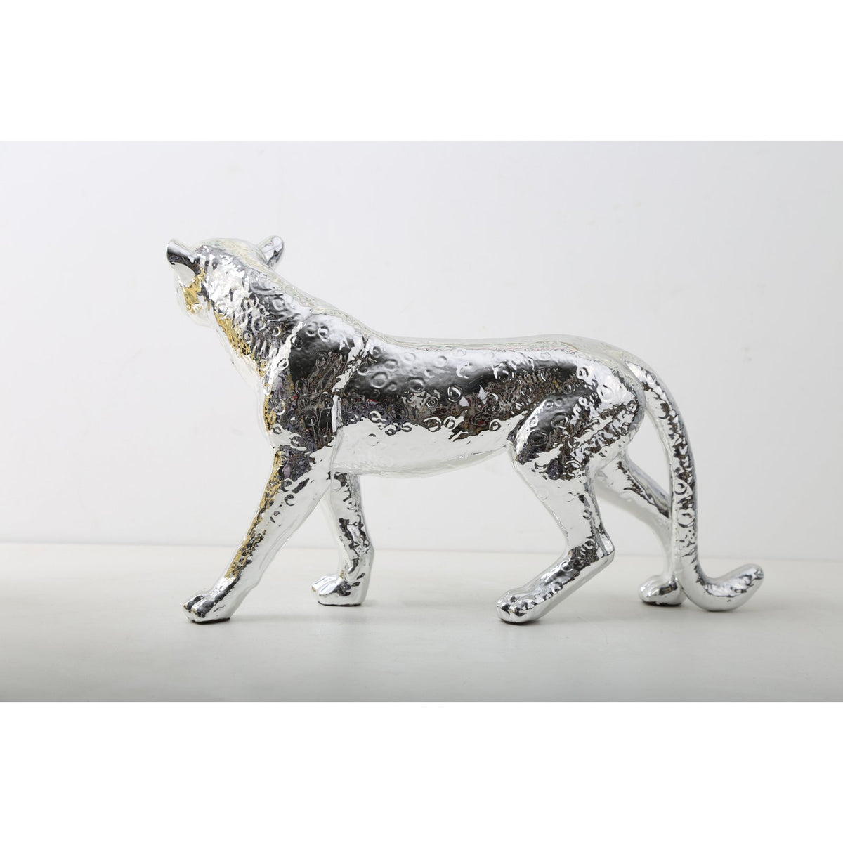 Cheetah Statue