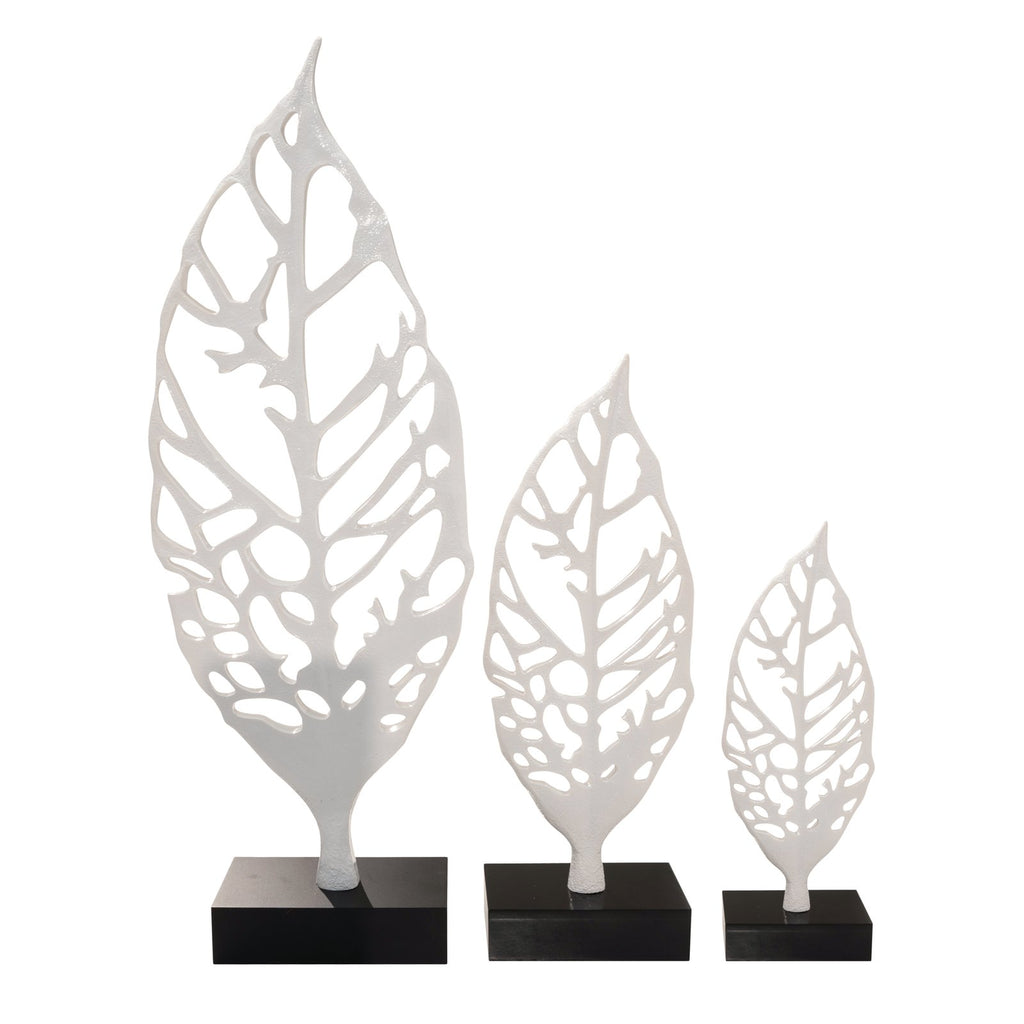 Autumn Leaf Sculpture – Medium