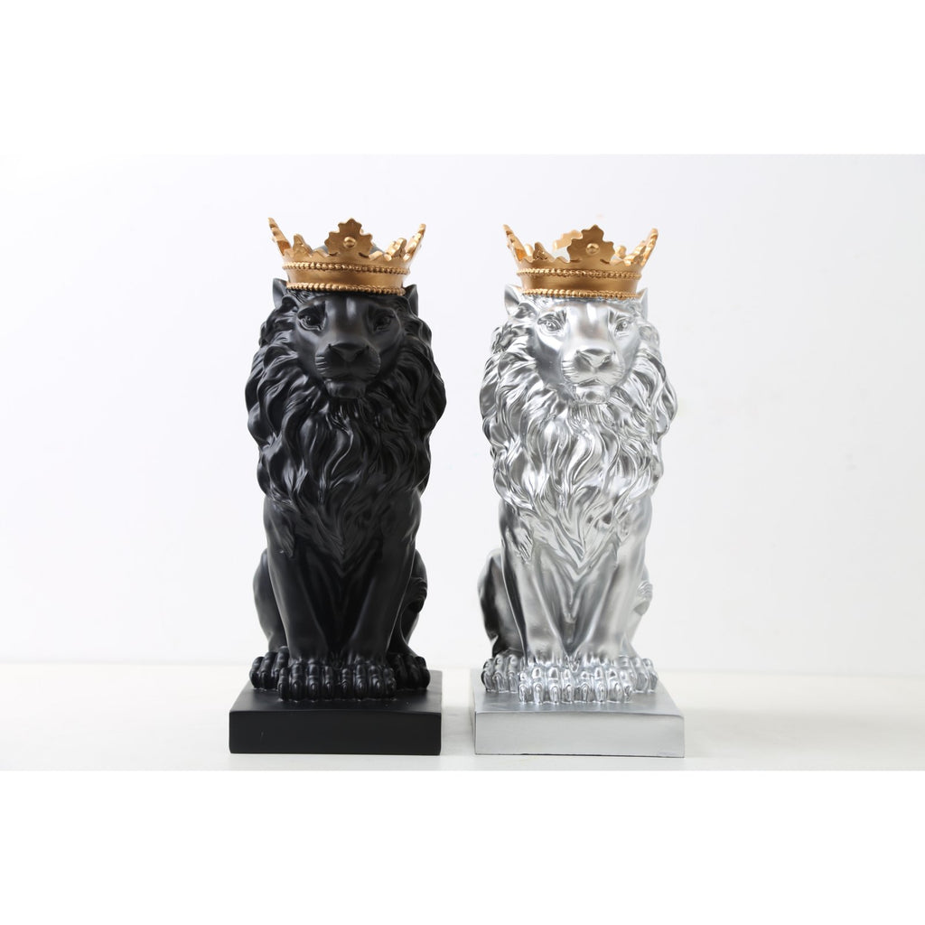 Royal Lion Statue