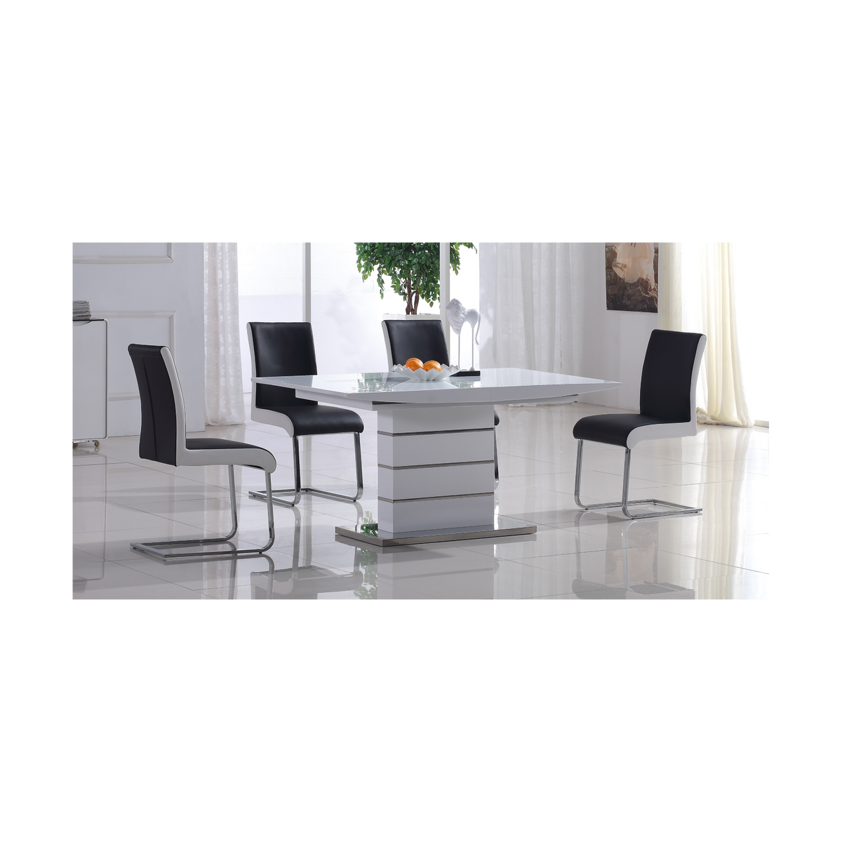 Castor & Anne Extendable Dining Set
