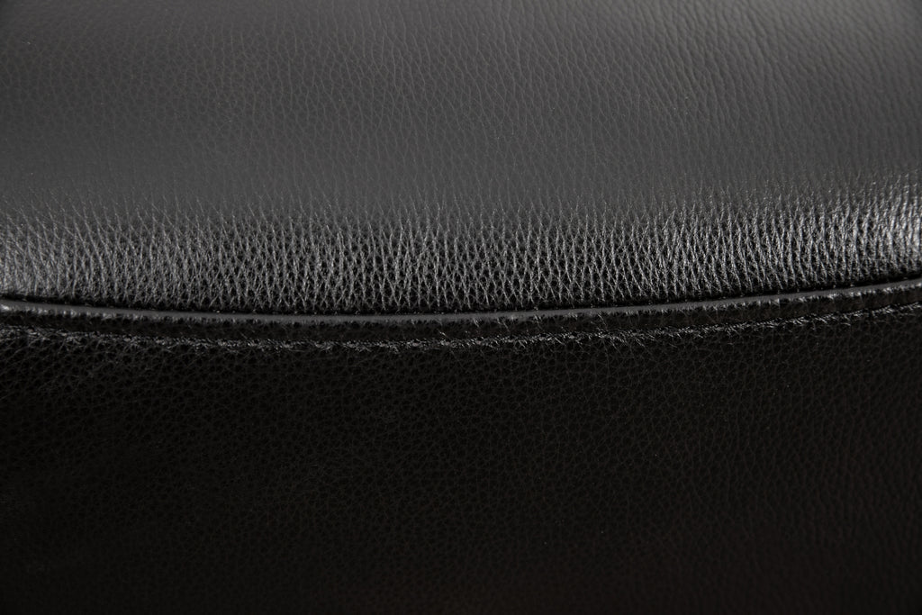 IF-6332 Recliner (Blackberry Leather Match)