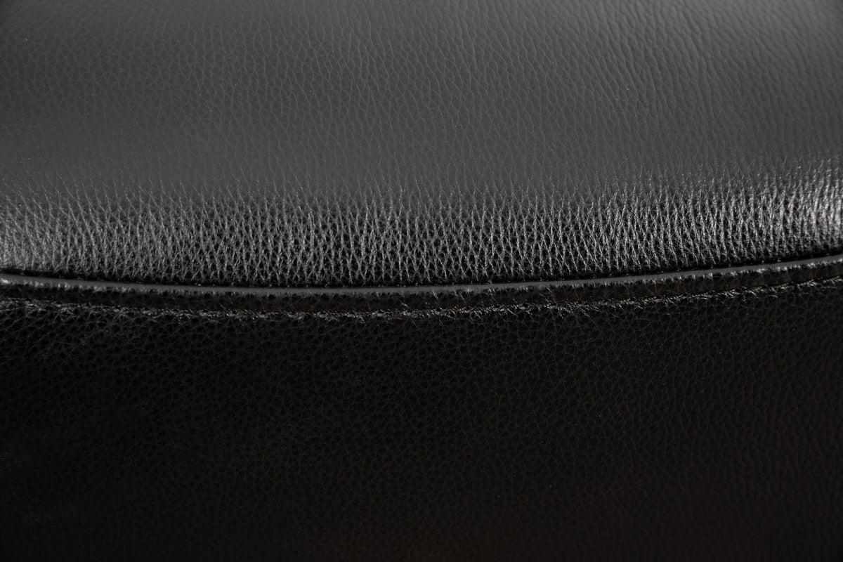 IF-6332 Recliner (Blackberry Leather Match)
