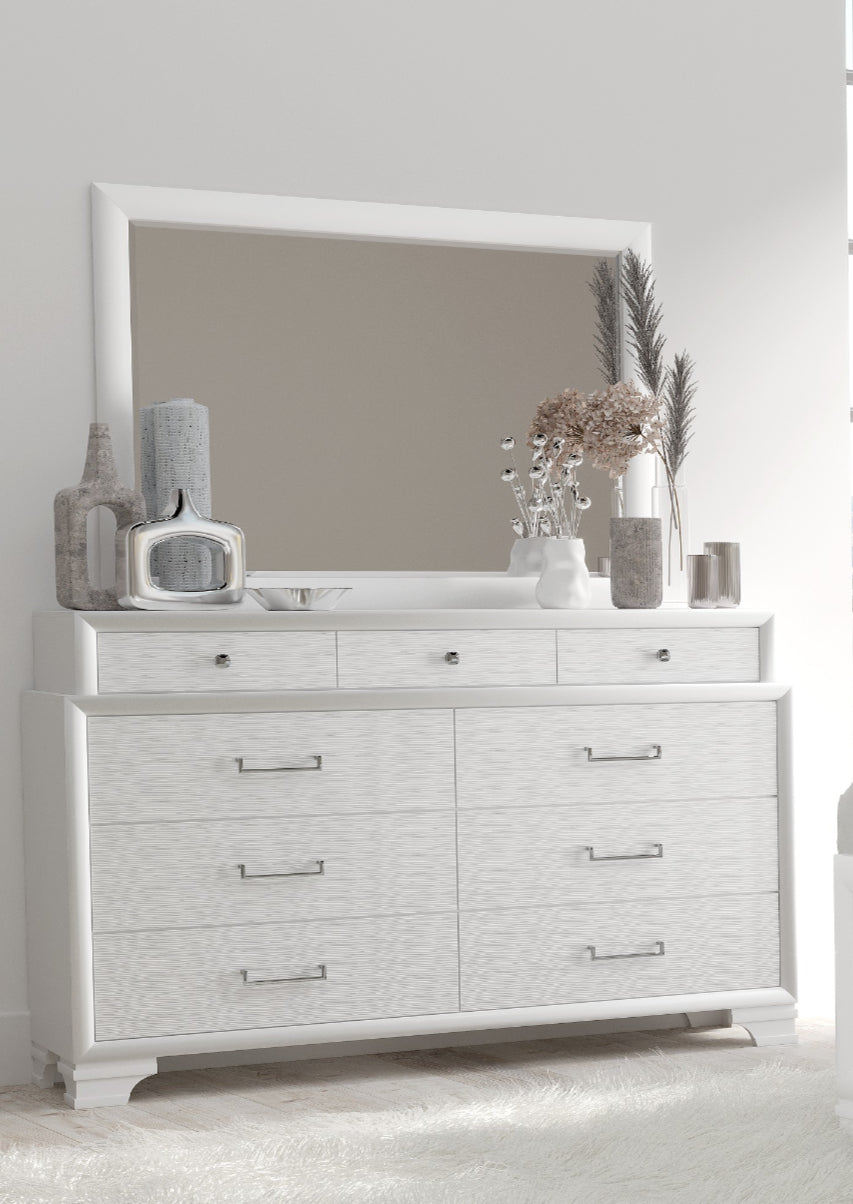 Jordyn-White Dresser & Mirror
